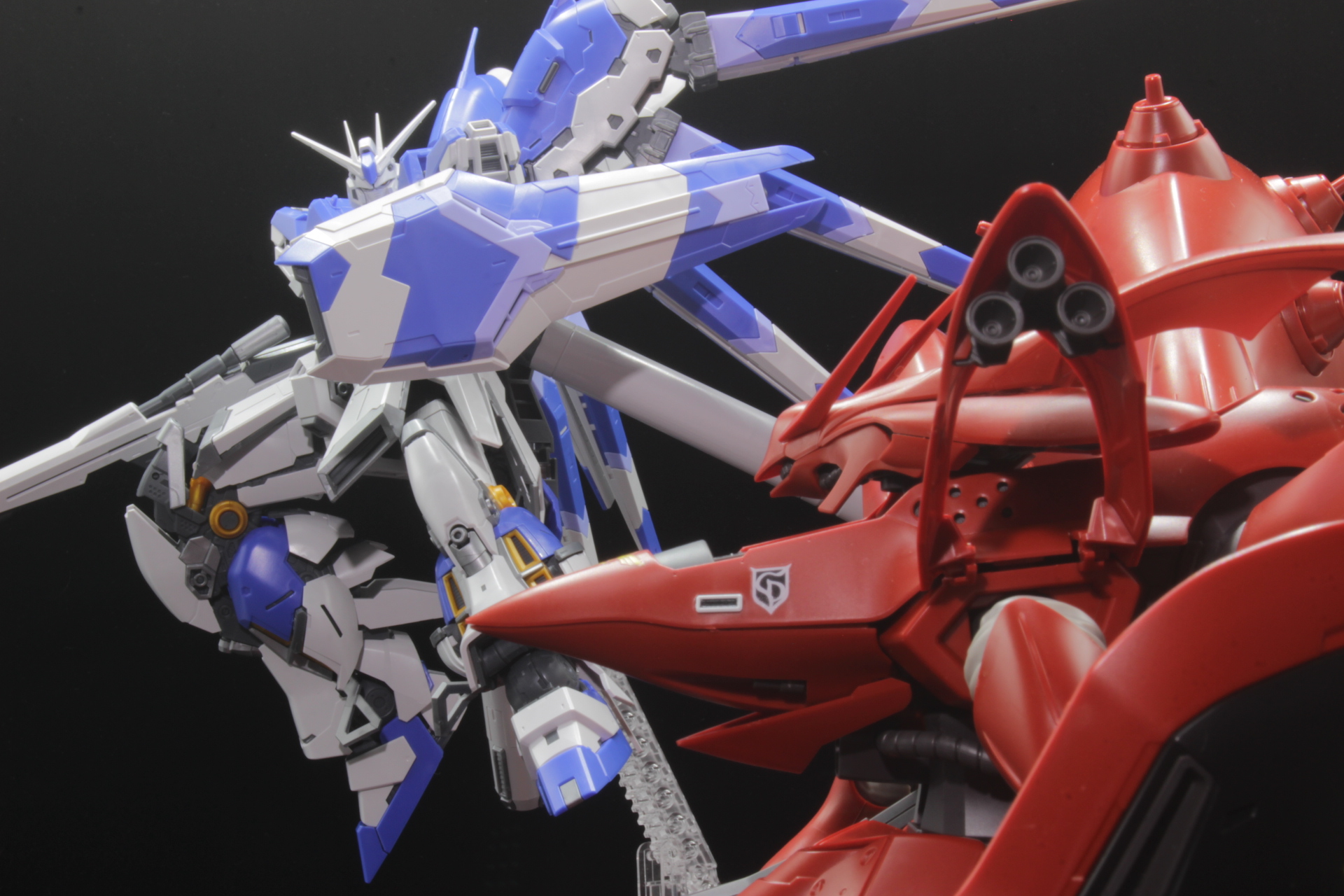 RG 1/144 Hi-νガンダム サンプル 素組紹介│くらくらプラモブログ