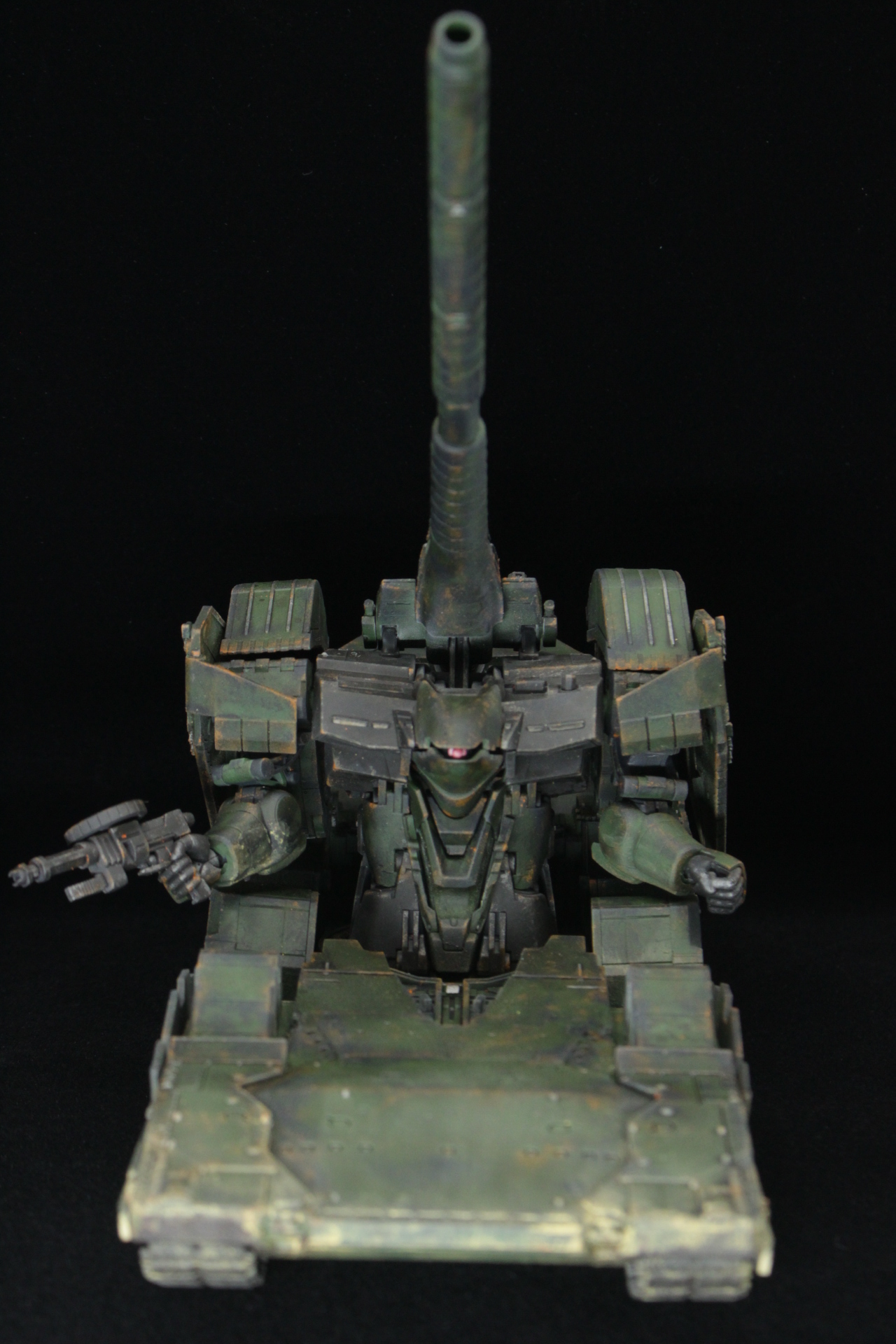 【部分塗装】EXモデル 1/144 ヒルドルブ【完成品】 部分塗装】EXモデル 1/144 ヒルドルブ【完成品】