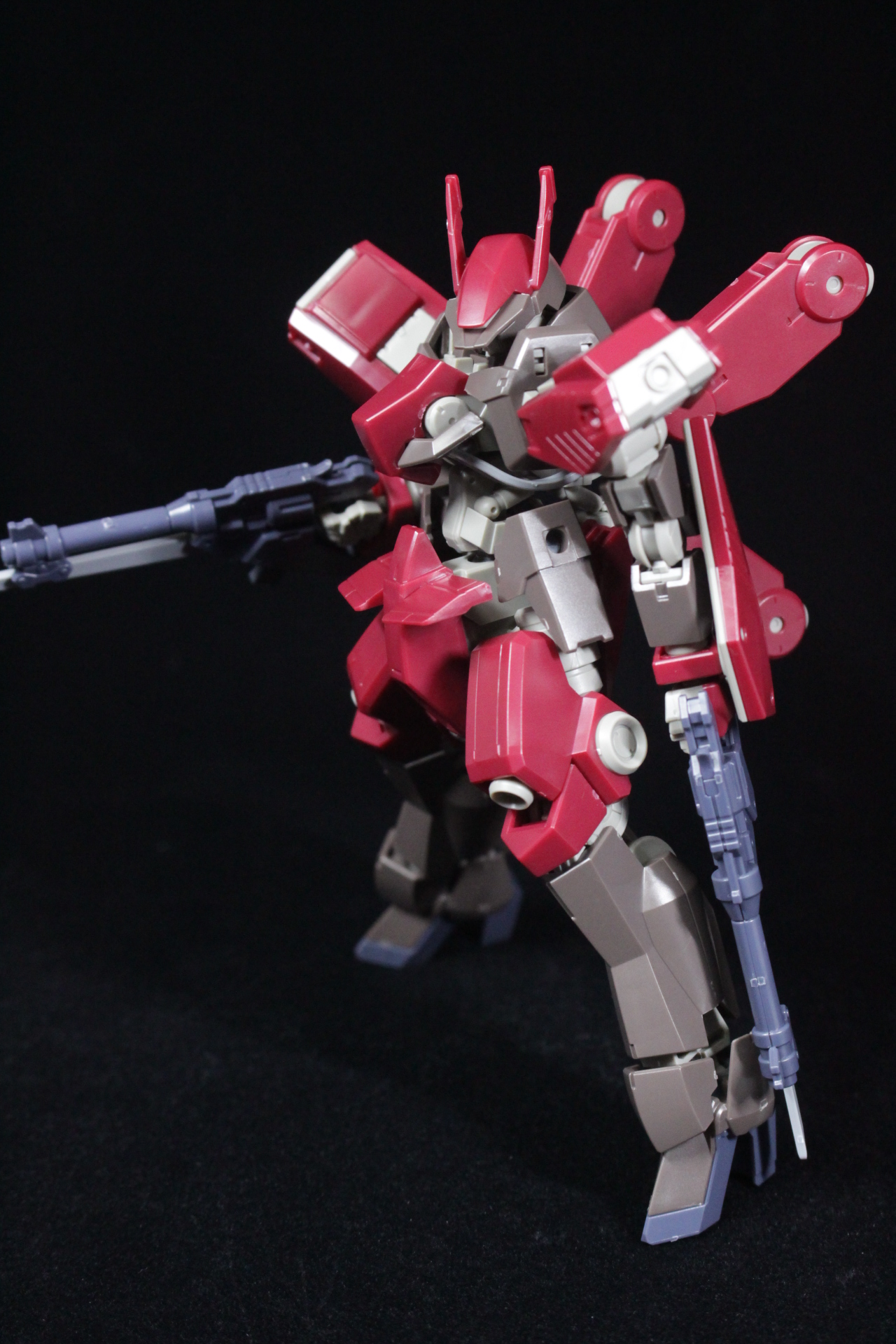 HG 1/144 シュヴァルベカスタム(シクラーゼ機)の素組紹介