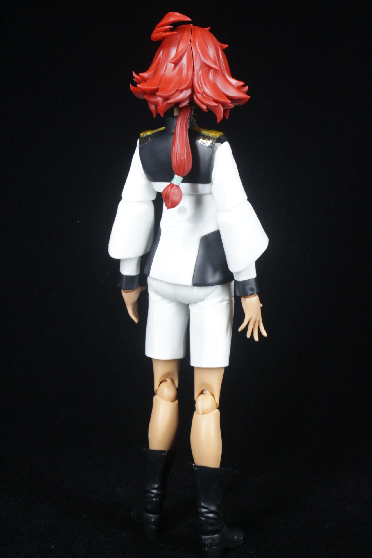 Figure-rise Standard スレッタ・マーキュリーの素組紹介