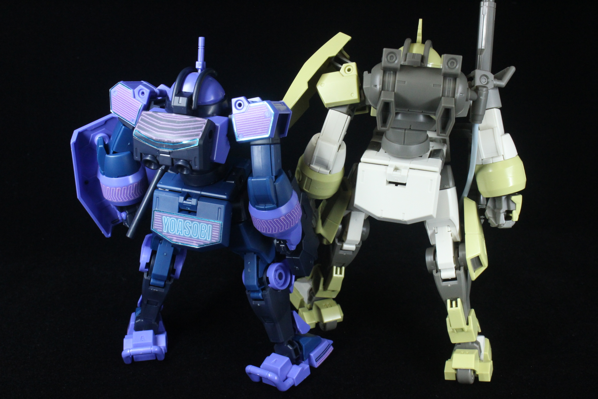 HG 1/144 デミトレーナー YOASOBIコラボVer.の素組をご紹介