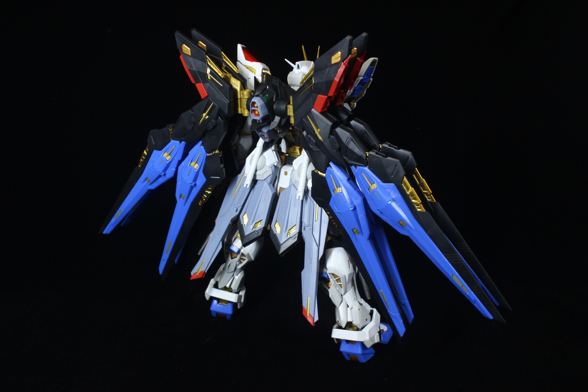 MGEX 1/100 ストライクフリーダムガンダムの素組紹介です│くらくら