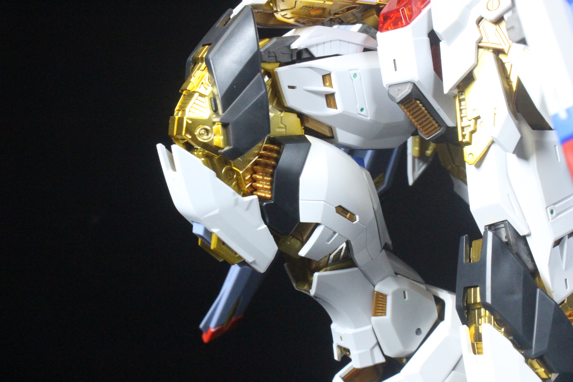 MGEX ストライクフリーダムガンダム　完成品　素組 MGEX 1/100 ストライクフリーダムガンダムの素組紹介です
