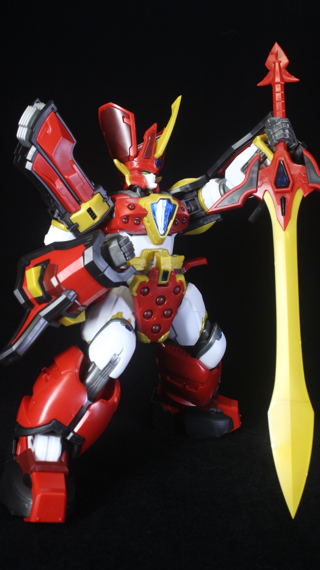 moderoid グランゾート　Kings style　金塗装　組立済 MODEROID King's Style グランゾート 王金版｜グッドスマイル