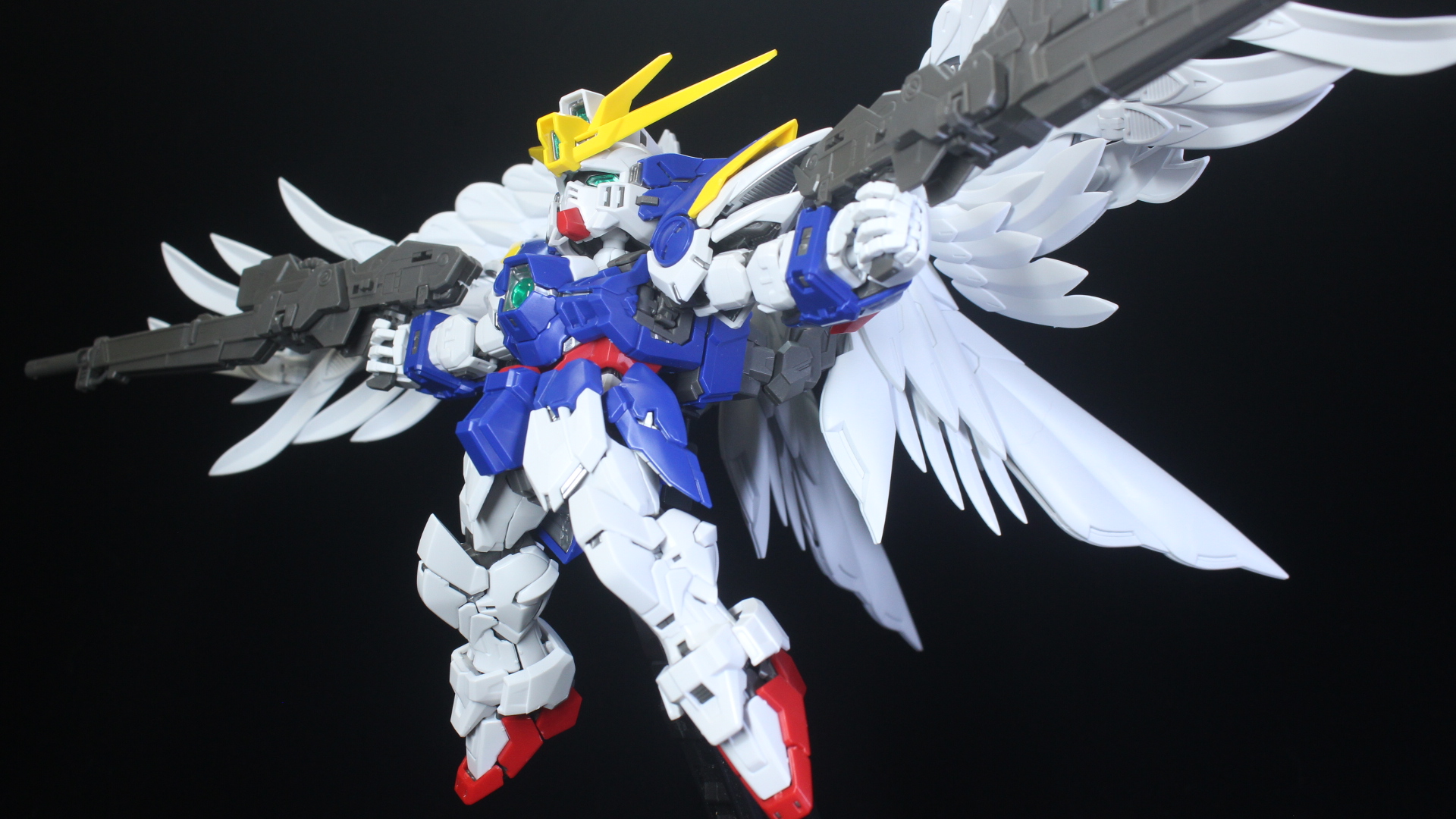 MGSDウイングガンダムゼロEW パチ組 素組した画像あり）MGSD ウイングガンダムゼロ EW素組画像と