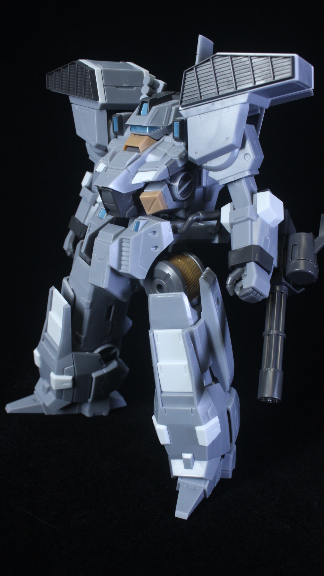 組み立てた画像あります）MODEROID SIDE：R パンヘッド ランナー紹介