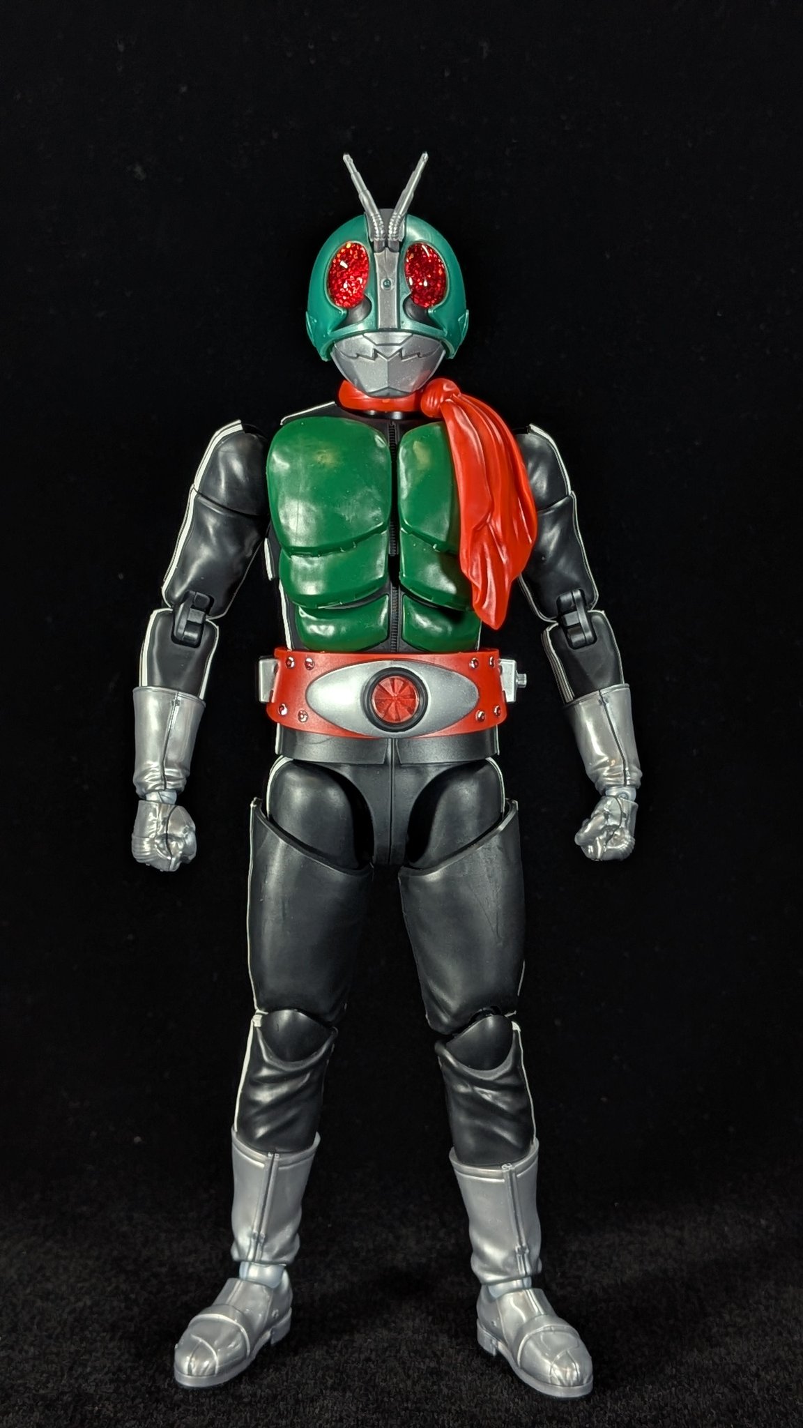 FRS仮面ライダー完成品と未組み立て Figure-rise Standard 仮面ライダー新1号 組んでみました（ランナー